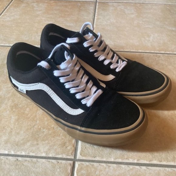 Vans Shoes | Size 10.5 Vans Old Skool Pro Black with Gum Sole Great Condition Barely Worn | Color: Black/Brown | Size: 10.5 | Ted17's Closet